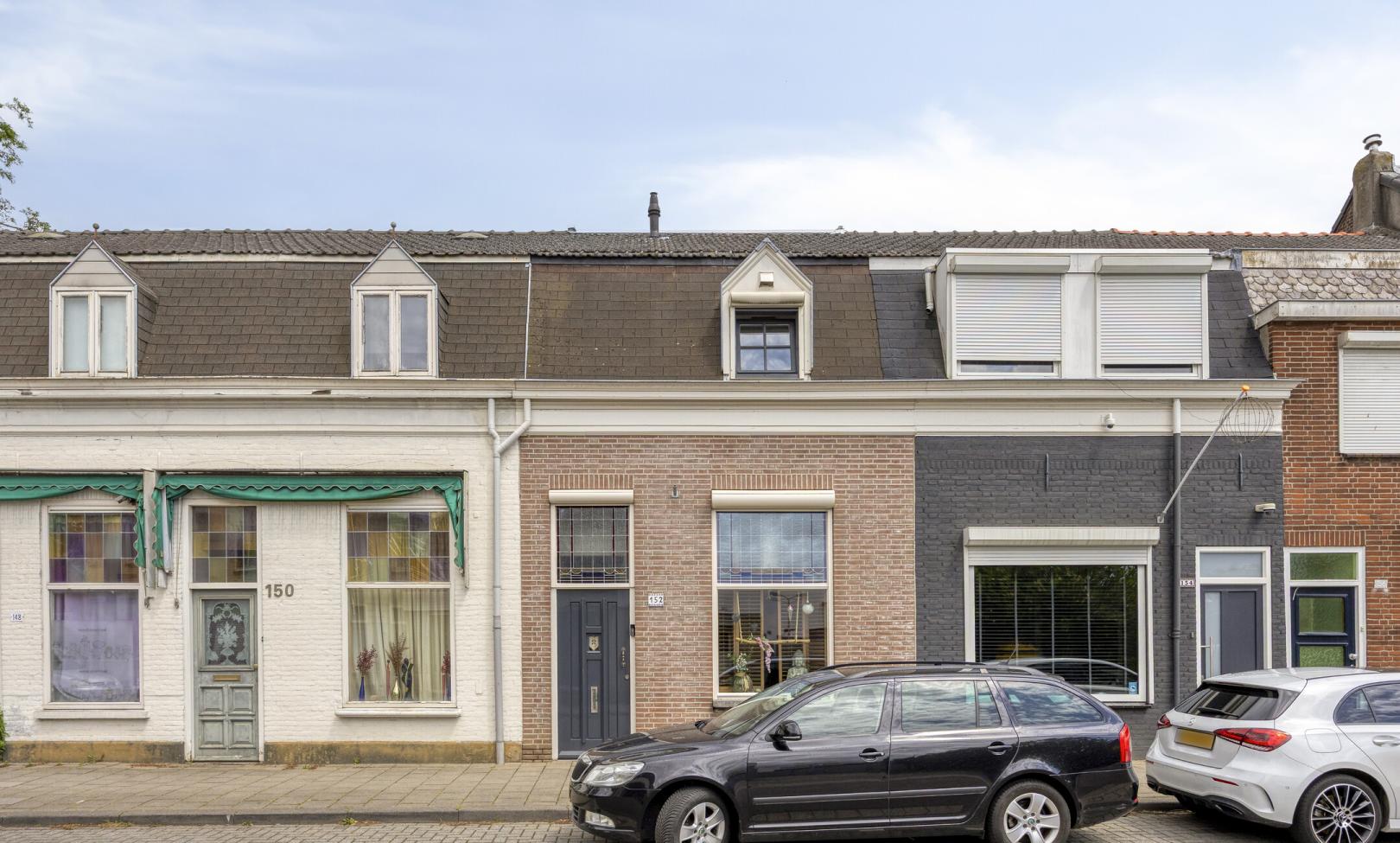 Tilburg, Hoefstraat 152