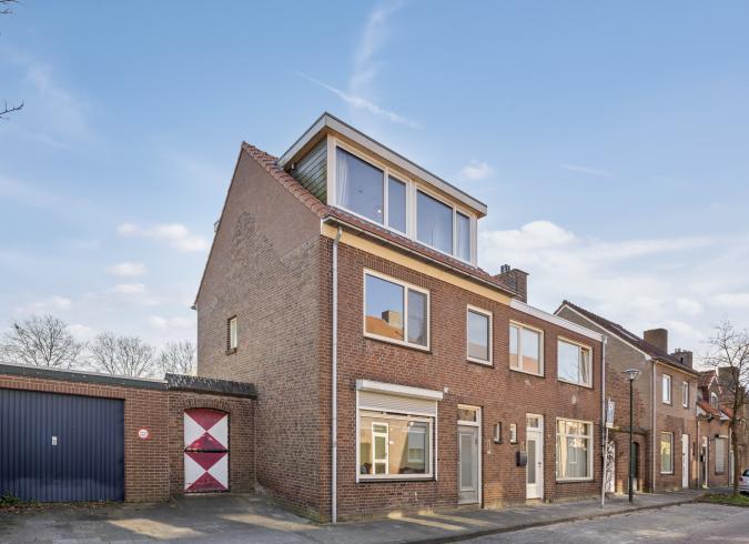 Hoogstraat 49 