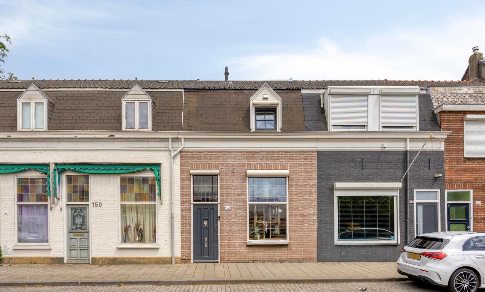 Tilburg, Hoefstraat 152