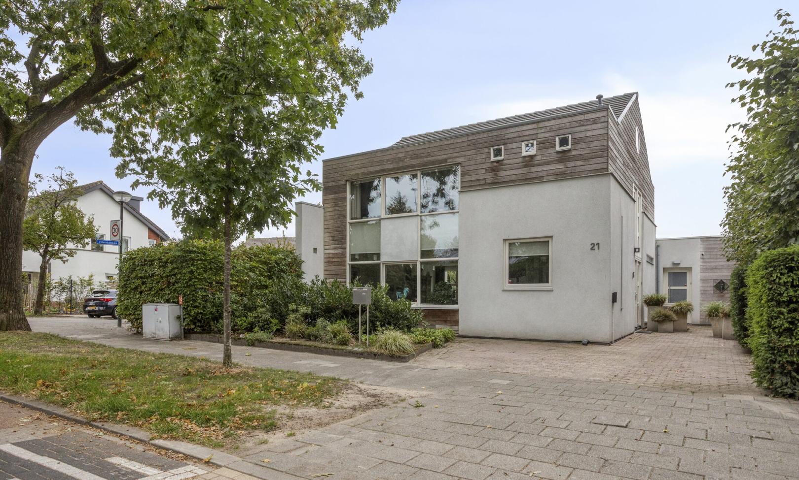 Goirle, Spoorbaan 21